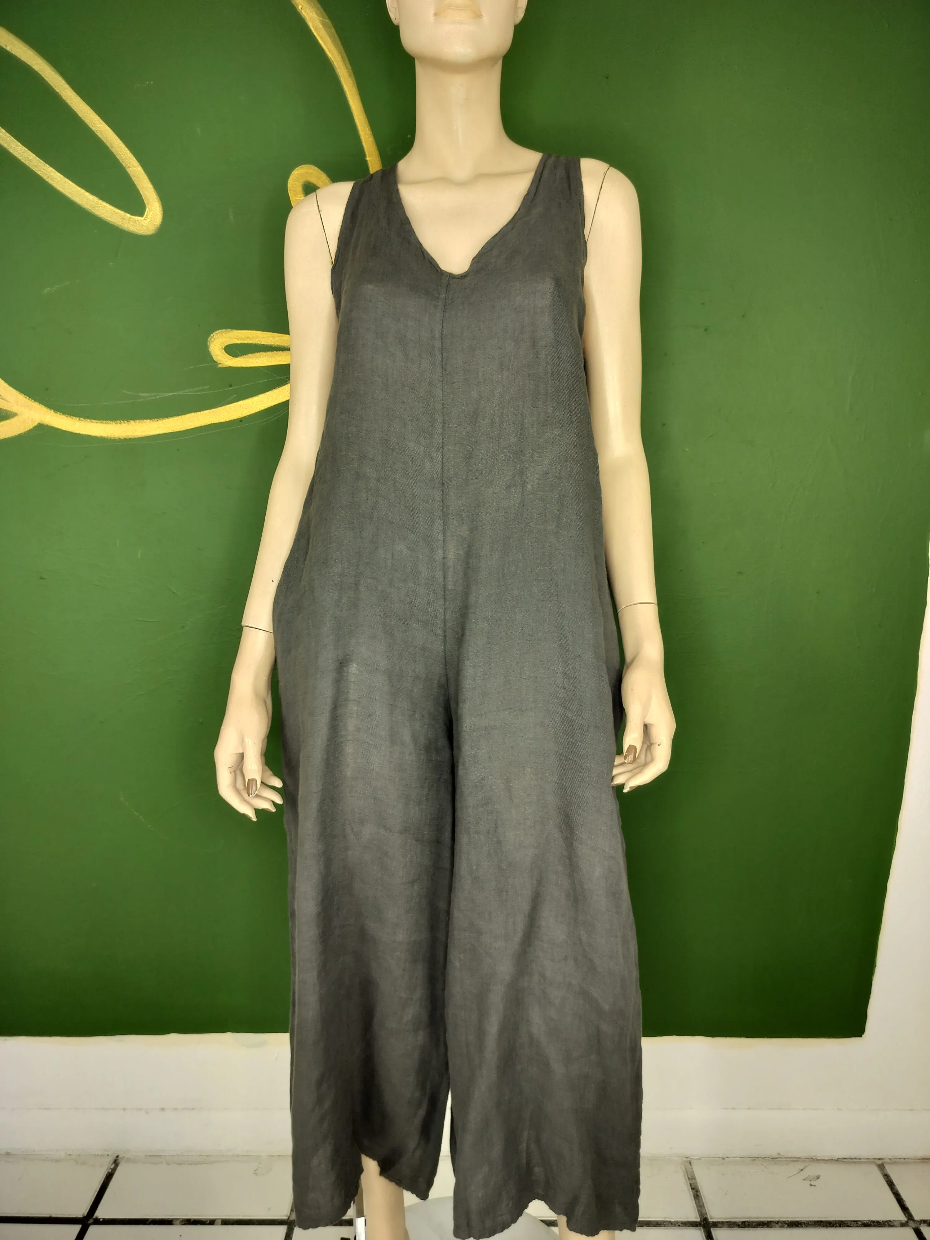 Adjustable Back Bow Jumpsuit