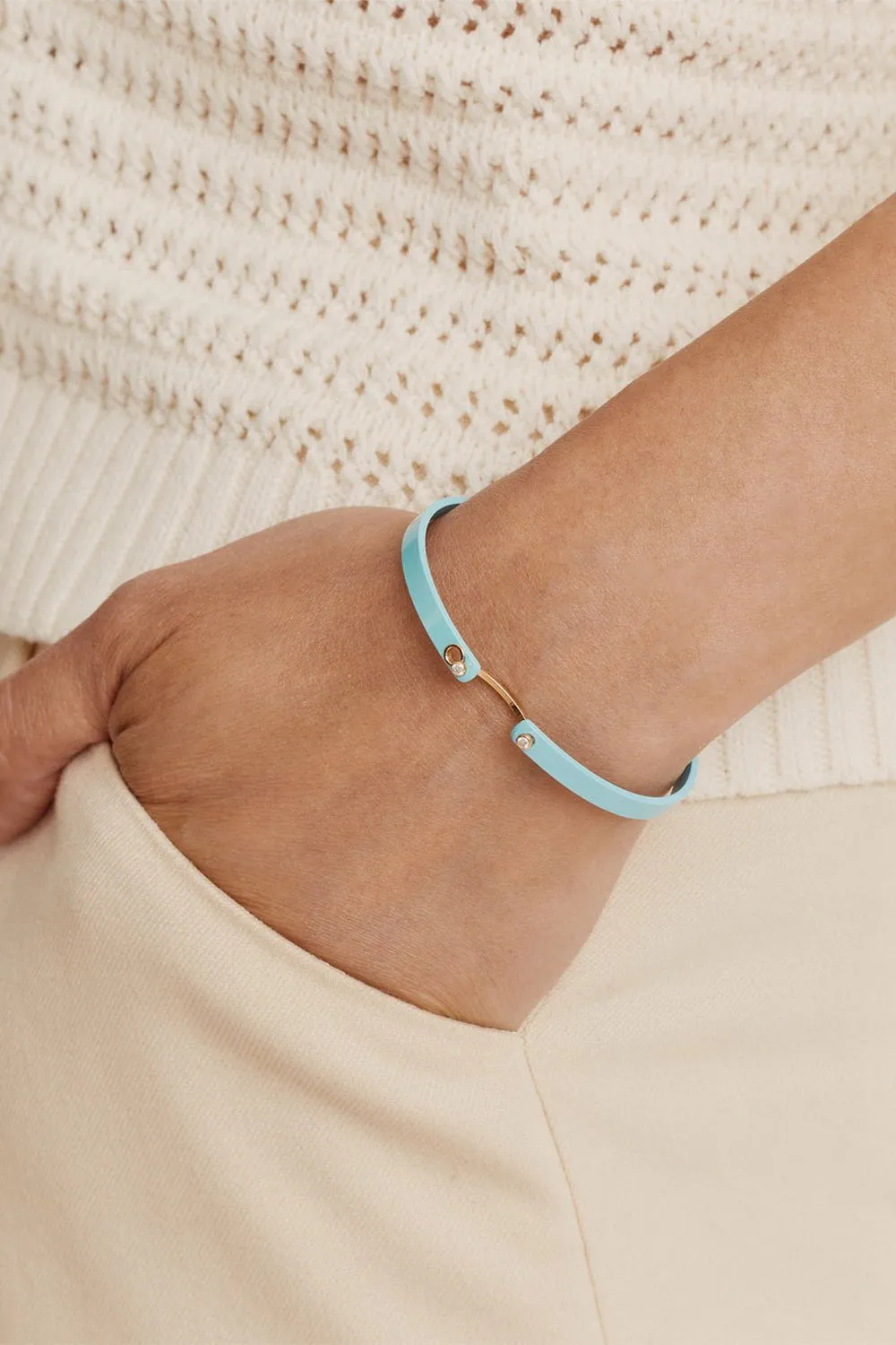 Afternoon Swim Mood Bangle