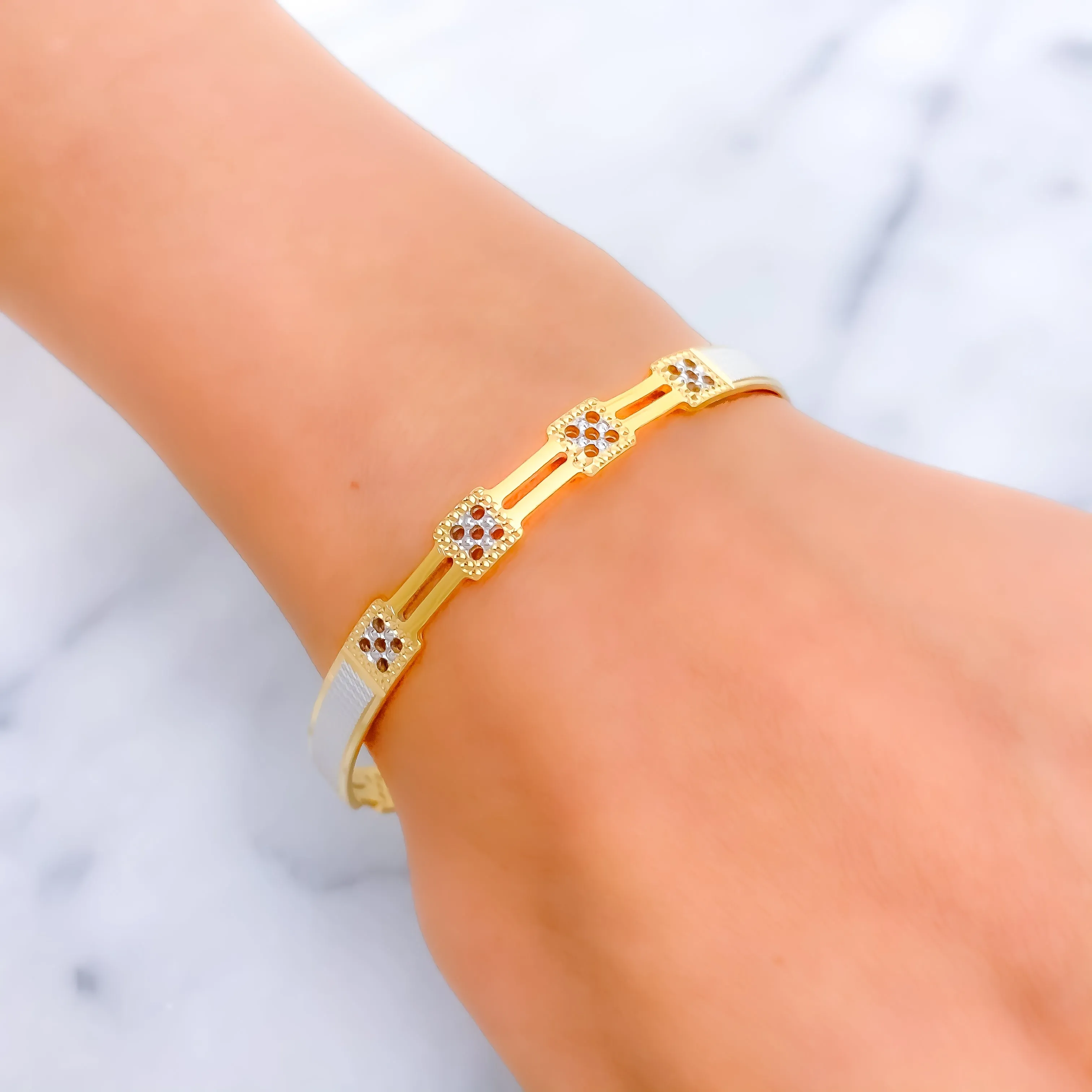 Alternating Geometric 22k Gold Bangle