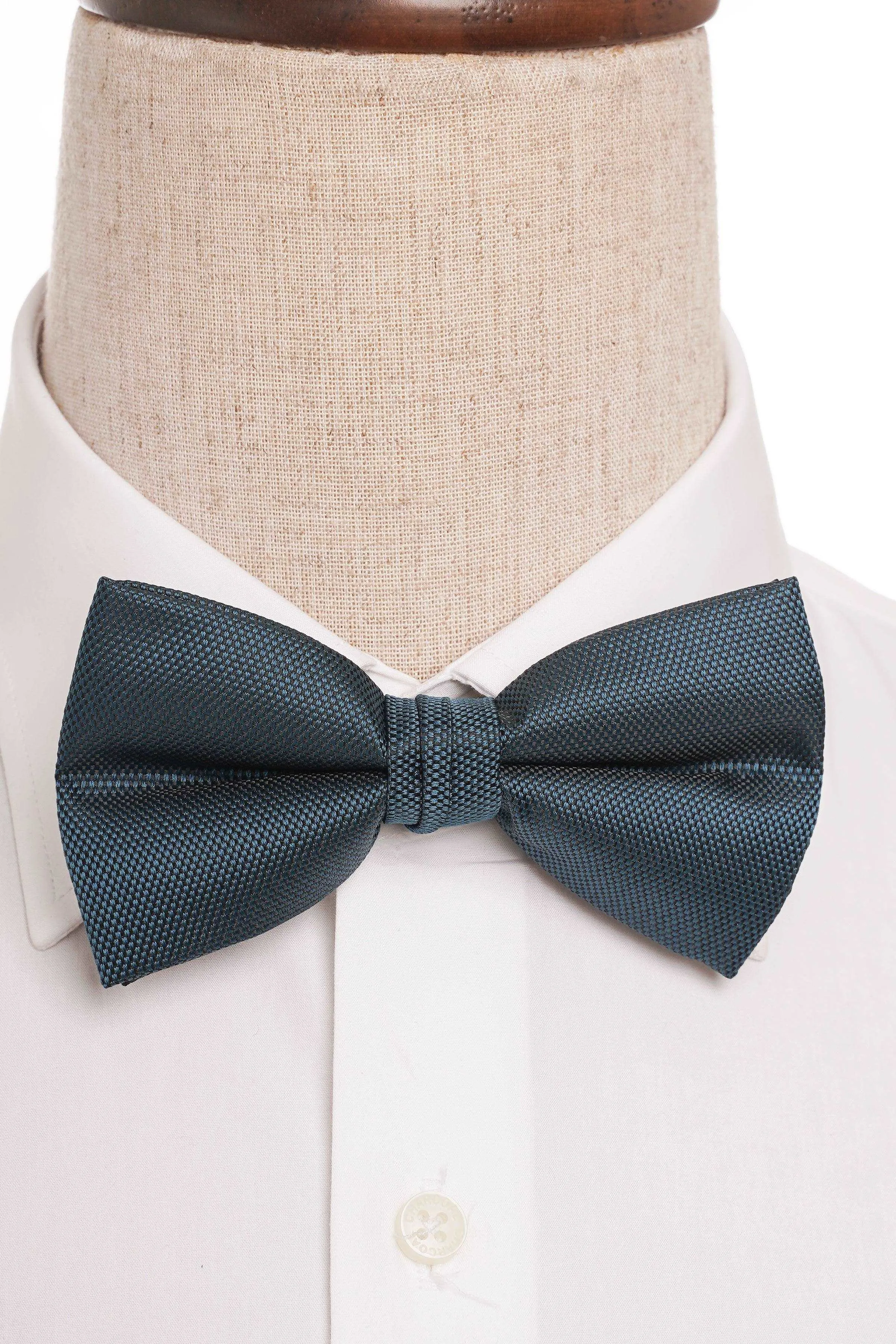 BOW TIE