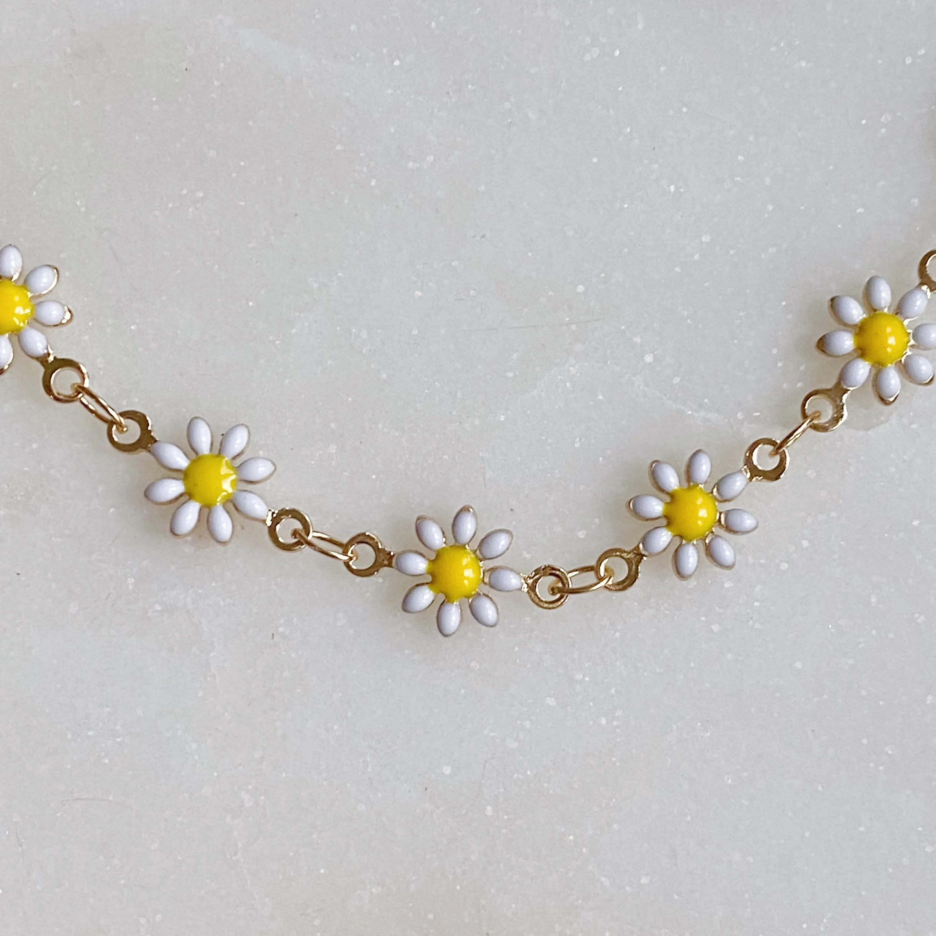 Daisy Necklace