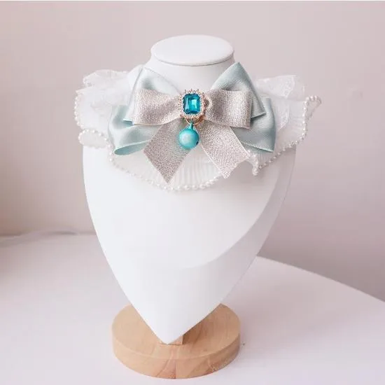 Elegant Collar Bow