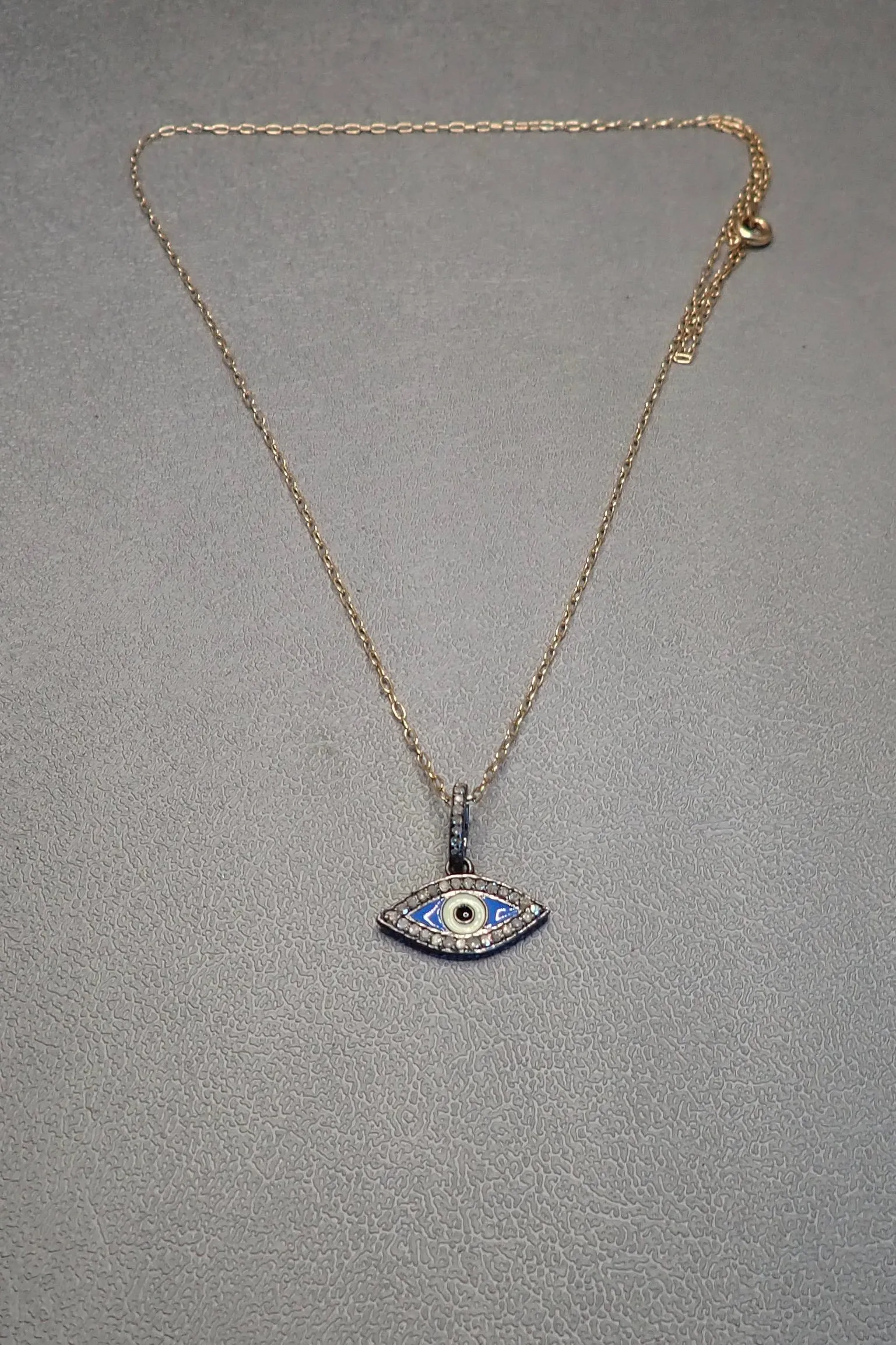 EVIL EYE DIAMONDS PENDANT