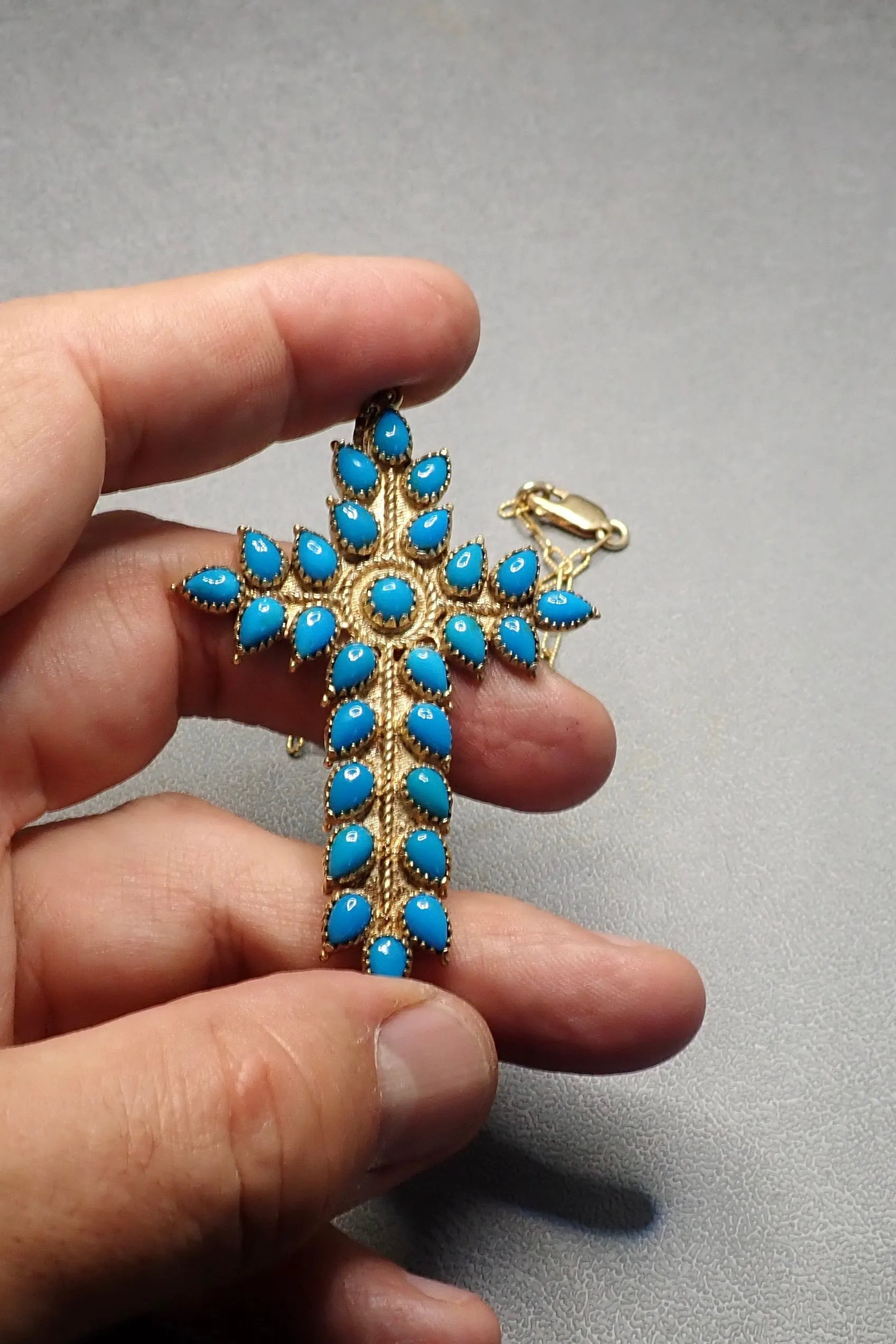 GOLD & TURQUOISE PENDANT