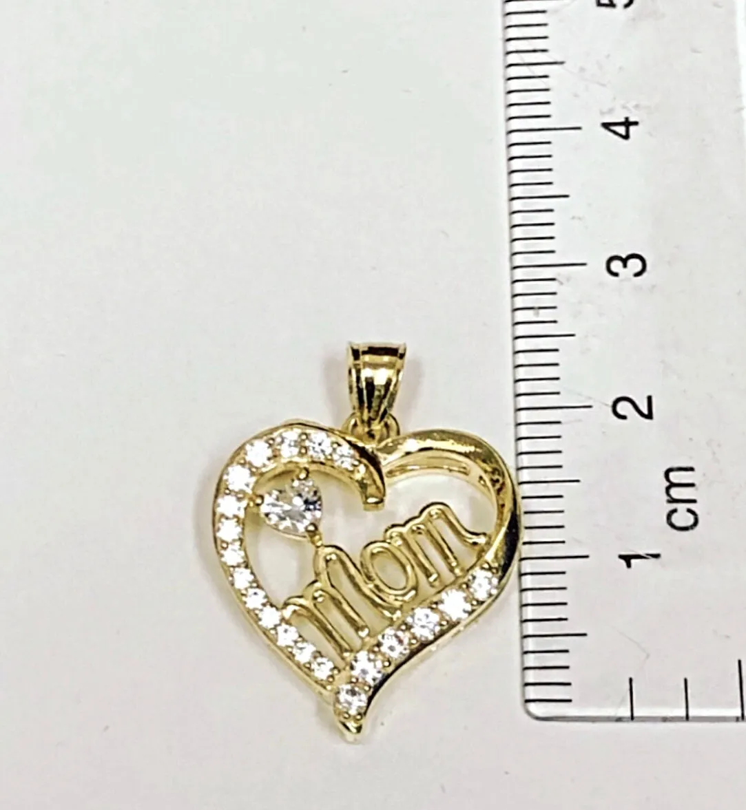 Heart mom pendant