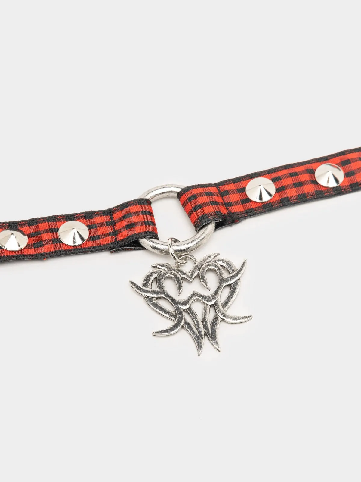 Heart of Thorns Pendant Choker Necklace