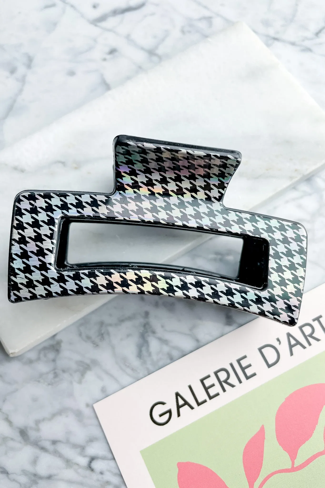 Hendrix Houndstooth Claw Hair Clip