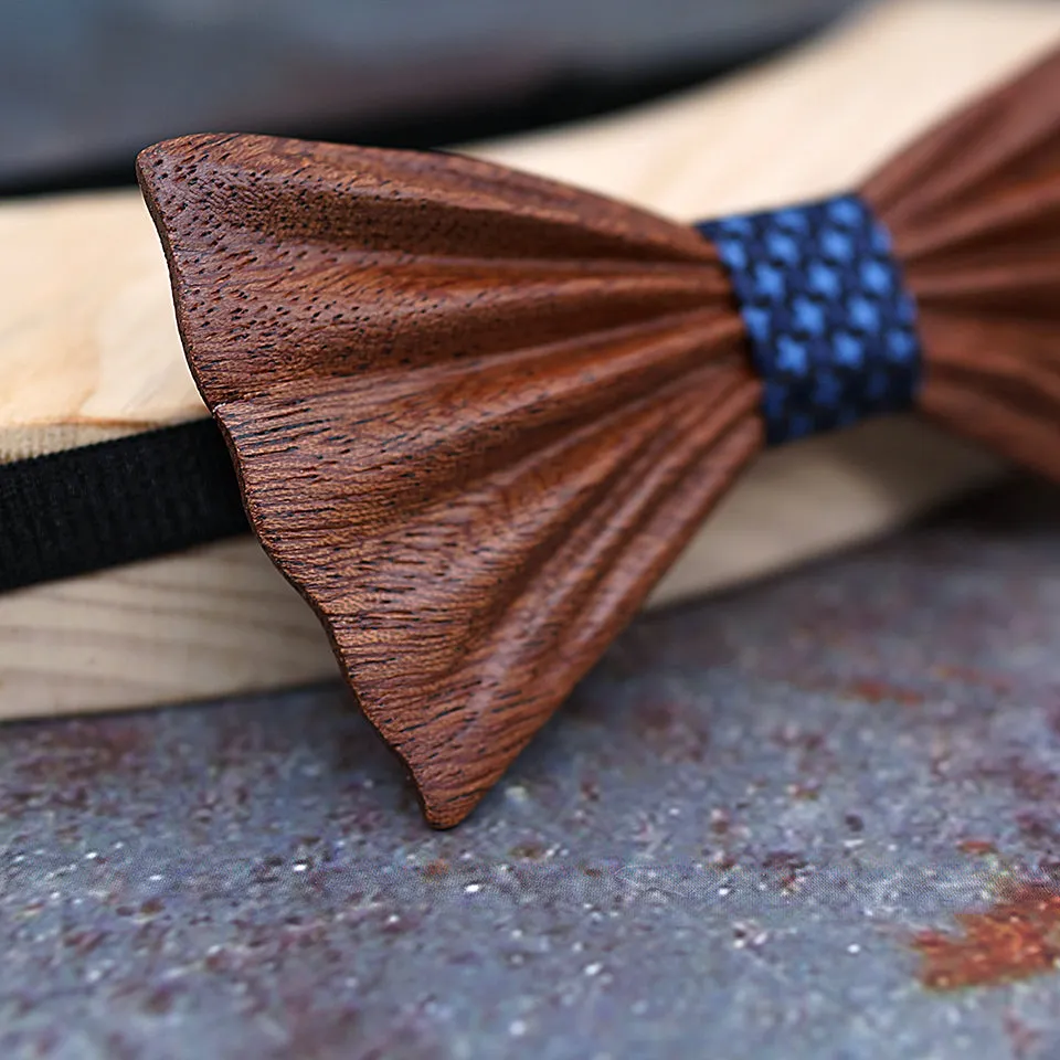 Manhattan Wood Bow Tie