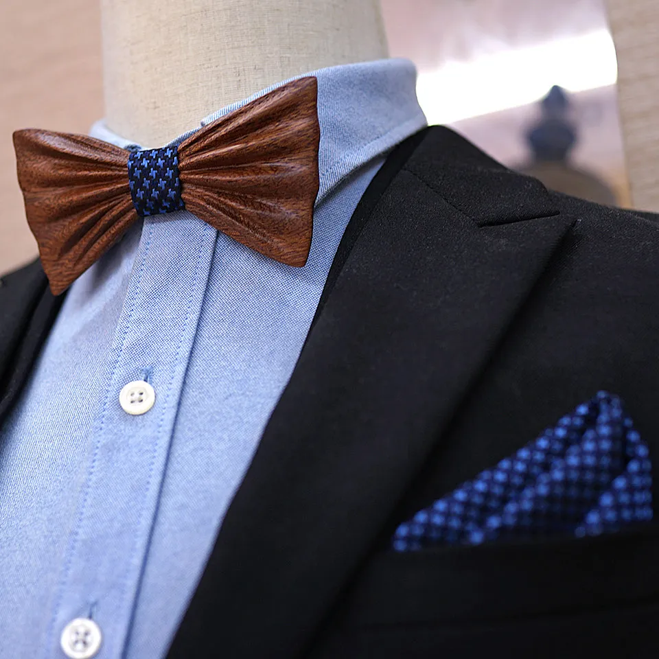 Manhattan Wood Bow Tie