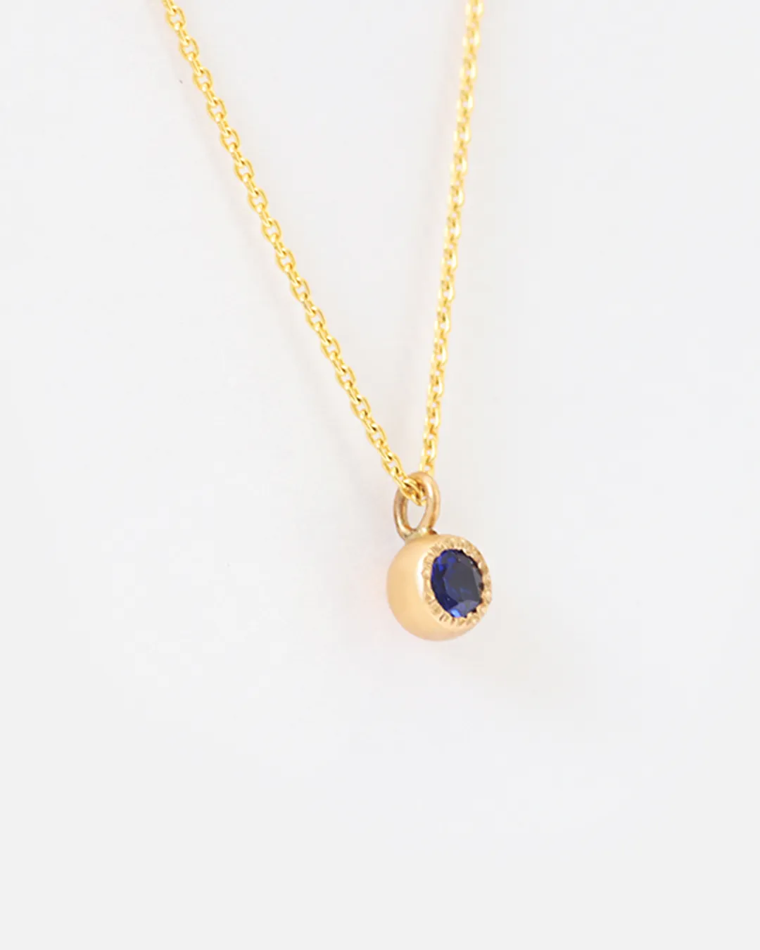 Melee Ball / Sapphire Pendant