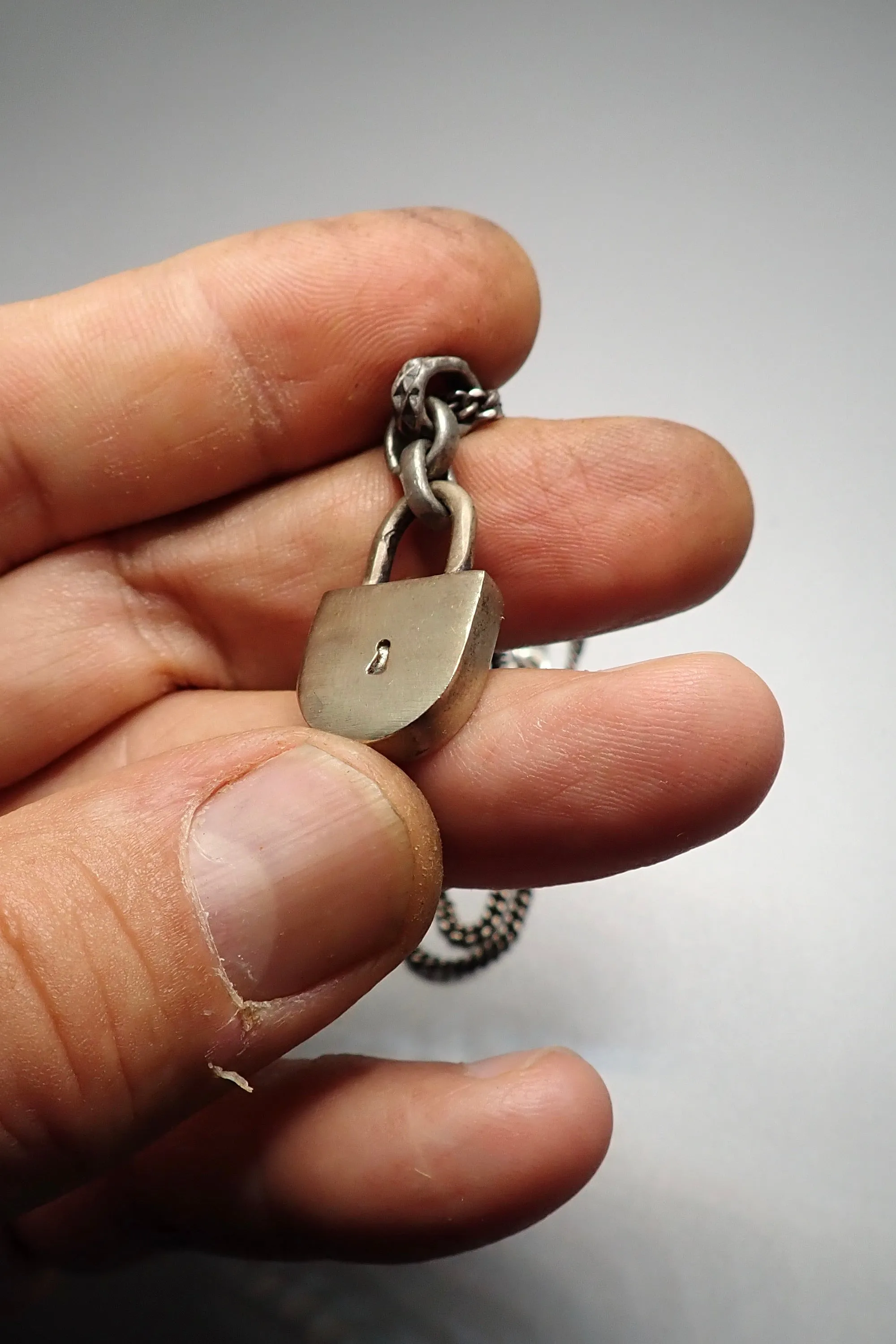 PADLOCK PENDANT -