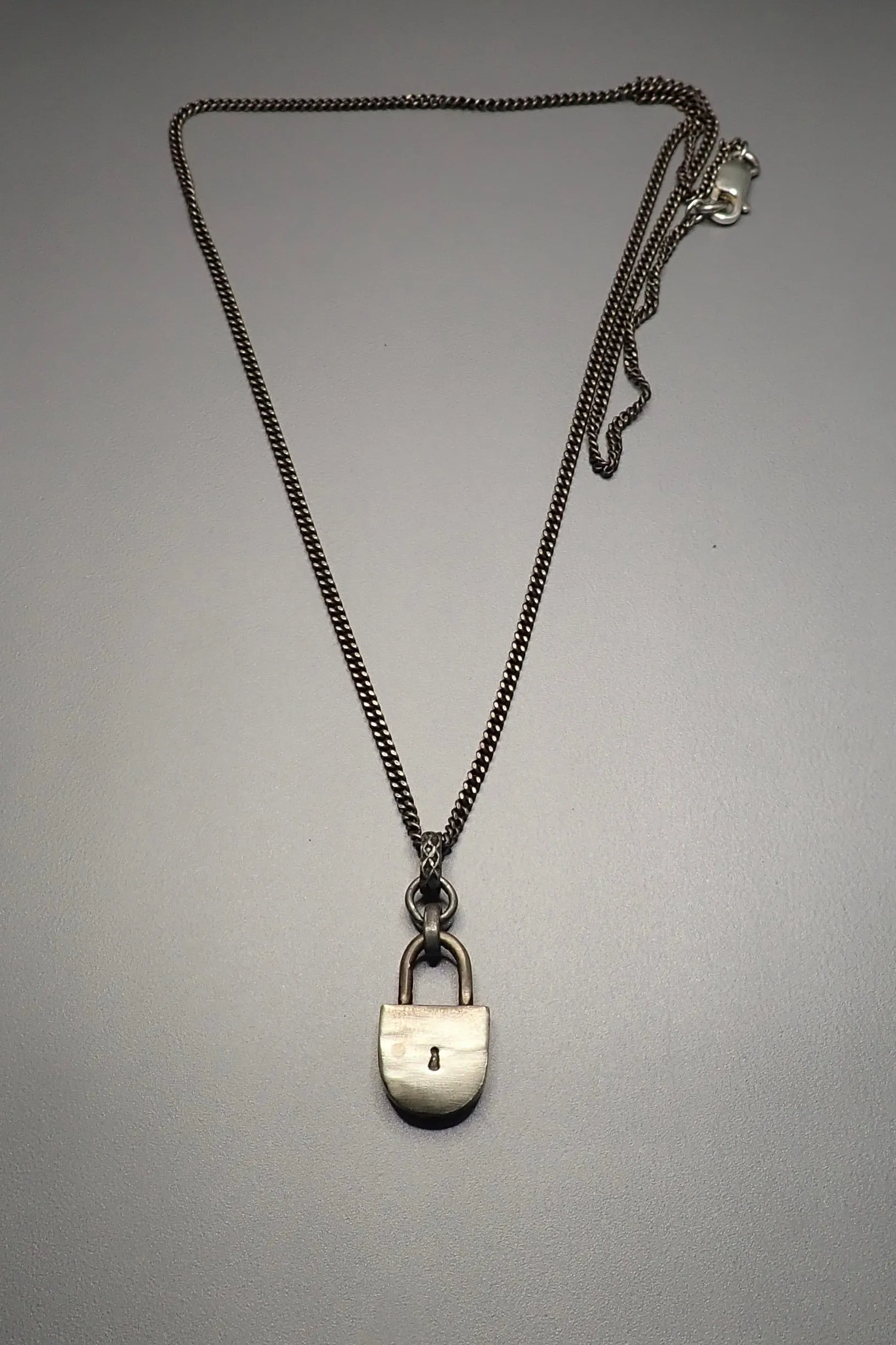 PADLOCK PENDANT -