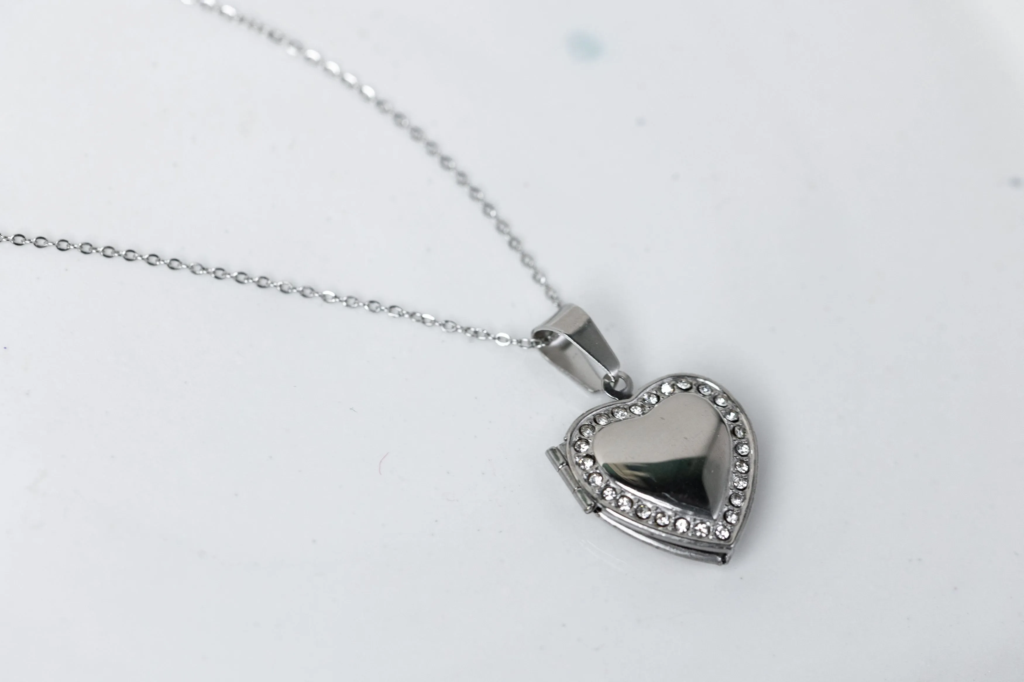 Silver heart necklace