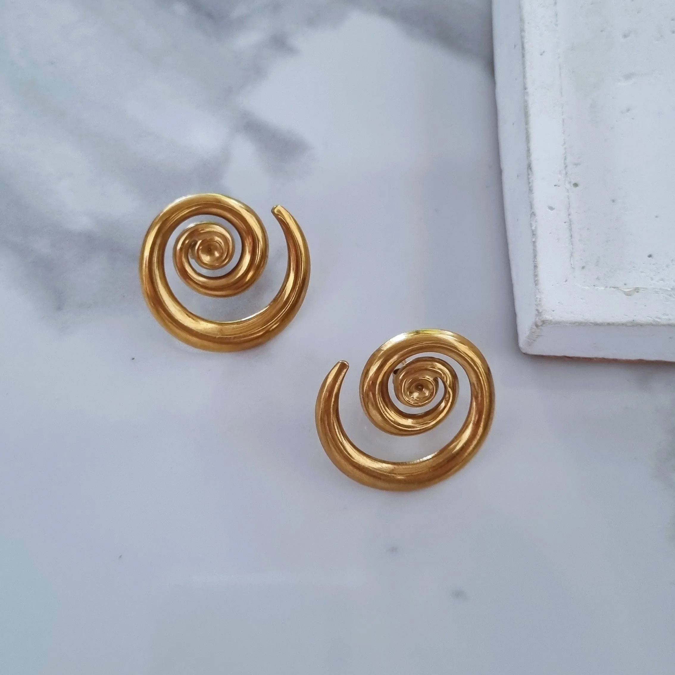 Spyral earrings