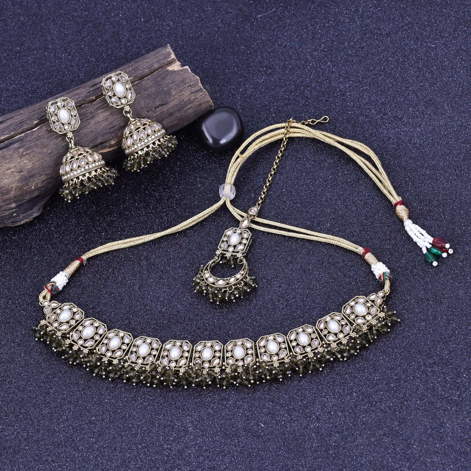 Sukkhi Bewitching Green Gold Plated Pearl Choker Necklace Set With Maang Tikka For Women